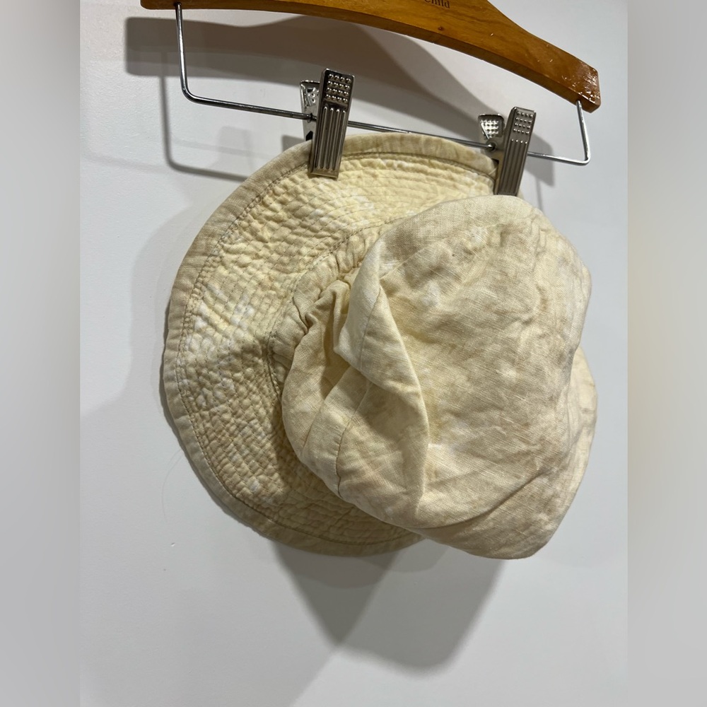 Baby Gap linen sun hat